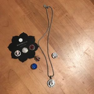 Magnolia and Vine necklace with 6 snaps